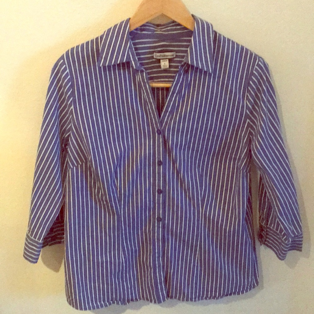 Women’s Business Casual Button-down